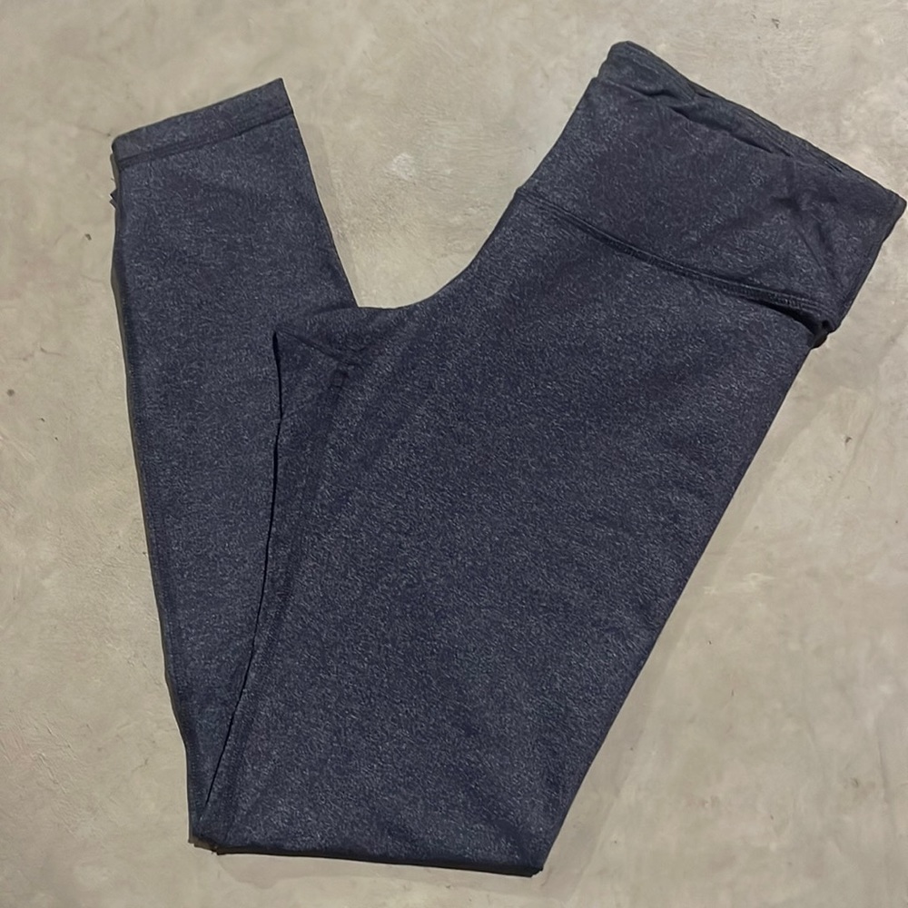 Woman’s fitted Yoga pants